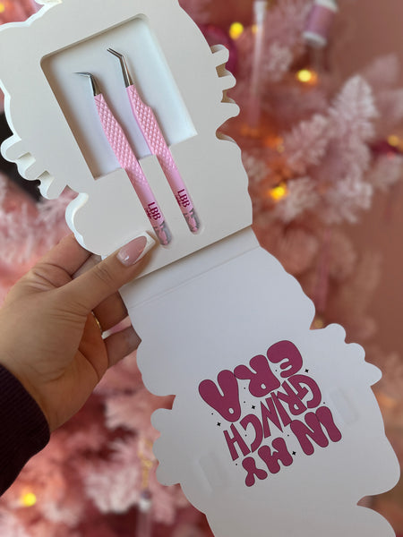 Pink Grinch Tweezer Duo Set 💕