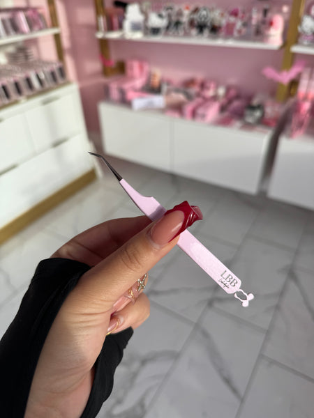 That Girl 45 degree Isolation Tweezers ✨