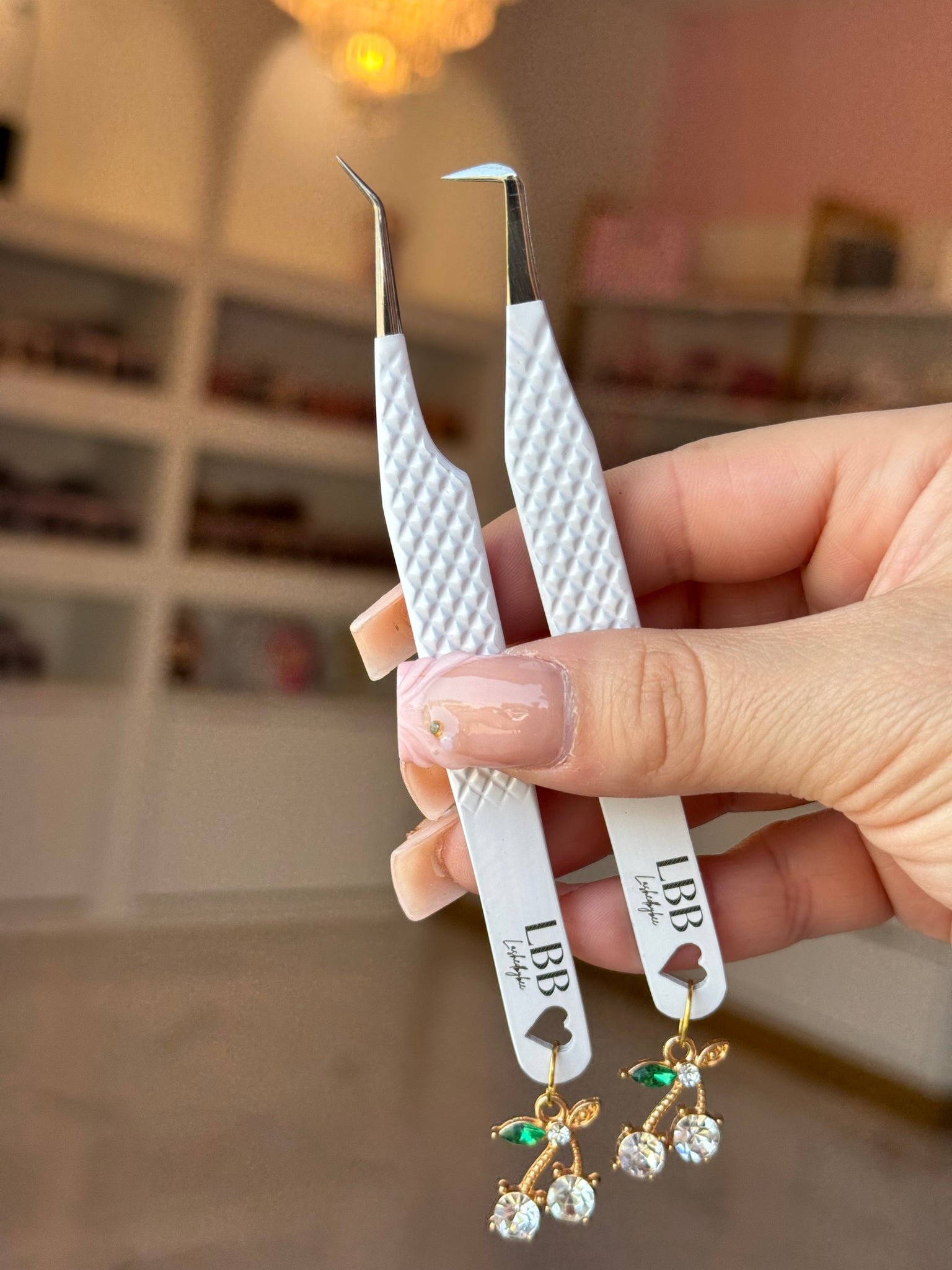 White Cherry Charm tweezer