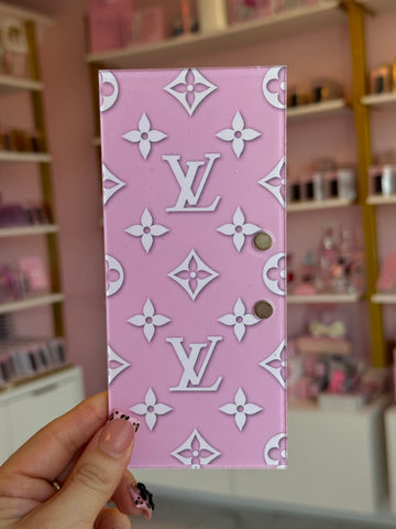 LV Inspired tile